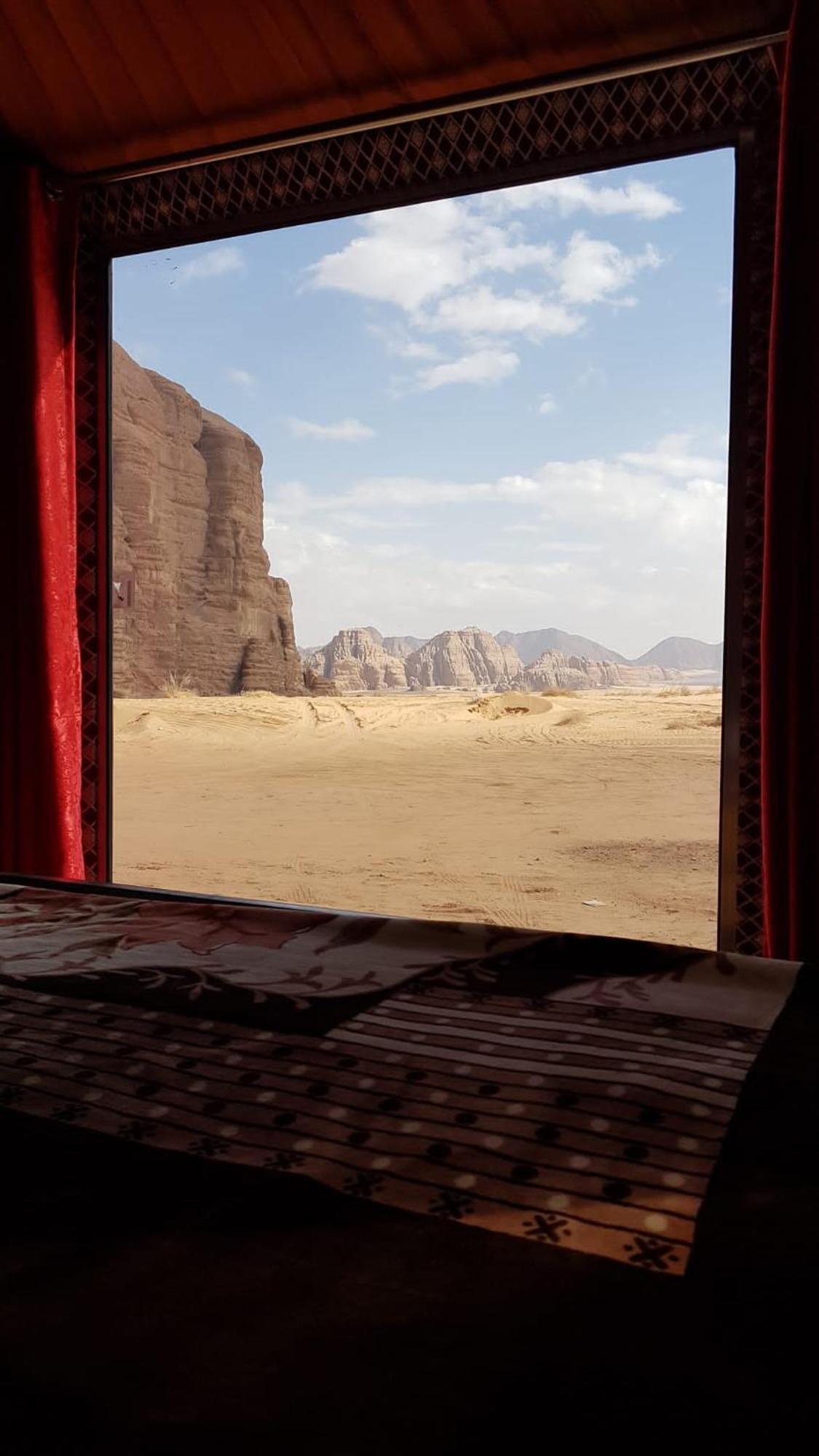 Sunrise Luxury Camp Hotel Wadi Rum Exterior photo